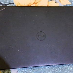 Dell Inspiron 15" 3551