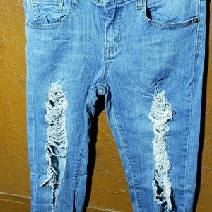 Good Looking, Full Strachable Accidental Jeans