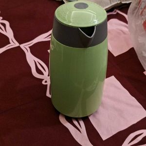 Thermal Flask With Free Cup