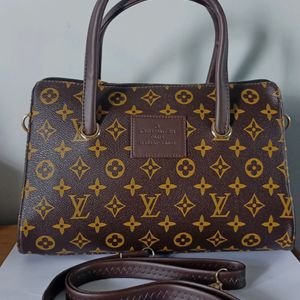 Lv Print Inspired Handbag+ Sling Belt 🆕