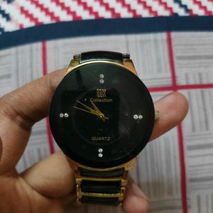 Latest Unisex Analog Watch ⌚