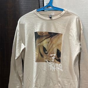 Hnm Ariana Grande Sweatshirt