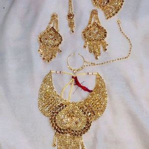 RAJPUTANI JWELLERY SET