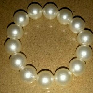 Bracelet  (12)