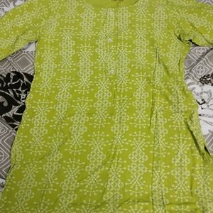 Green Kurti With A Freebie.