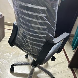 Ergonomic Office Chair with Adjustable Height