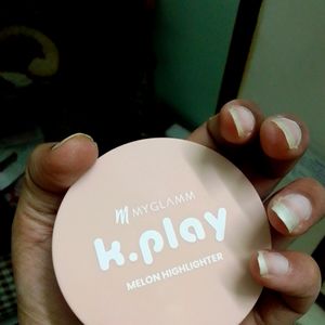 Myglamm K-Play Highlighter