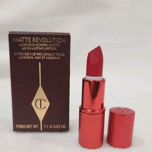 Only few left !Charlotte Tilbury Mini Lipstick