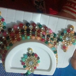 Multicolored Choker Set