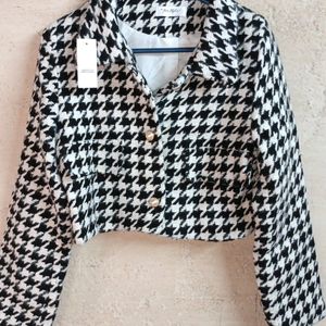 Beautiful Crop Top Woolen Jacket Coat Multicolour