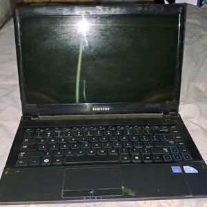 Samsung Np300E4Z Laptop