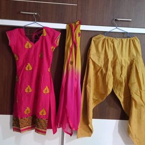 Punjabi Kurta Set