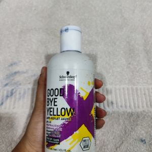 Schwarzkopf Professional Good Bye Yellow Shampoo