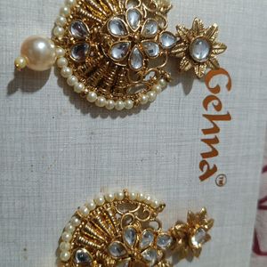 Earings