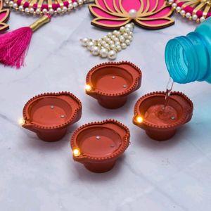 Lighning Diya Pack Of 6 Limited Stock.   Its Not Editinh. Real Working Video Free Up 🙄Orignal Video Posted So Offer Lga Kr Time Mt Gwaiyea🥰