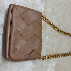 Bagette Bag Women Beige Color Chain Strap