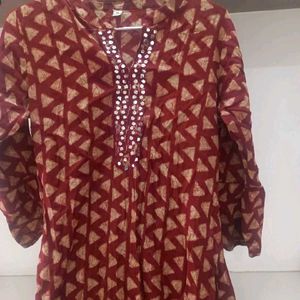 Maroon Kurti