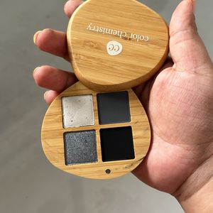 Color Chemistry Eyeshadow Quad