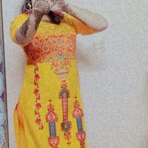 7Threads Yellow Kurti 💛