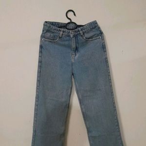 Straight Fit Jeans