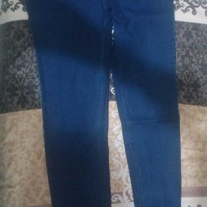 Silky Skinny Stretchable Jeans