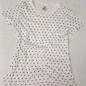 cute white tshirt with black polka dots