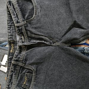 Straight Fit Jeans