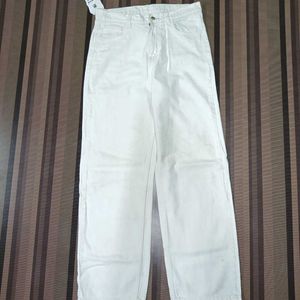 Z-17 Size 32 Straight Women Denim Jeans