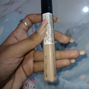 Maybelline New York Concelar Foundation