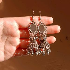 4 Stylish Oxidised And Golden Earrings