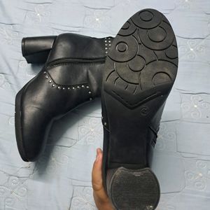 ELLE Black Women Buckle Casual Boots