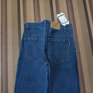 Y-101 Size 28 Straight Women Denim Jeans