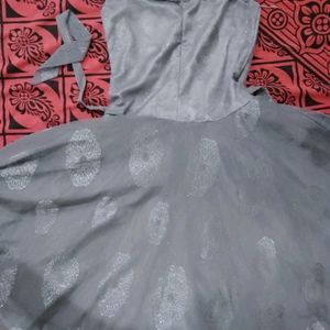 11-12 year girl grey party wear frock never used