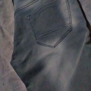 Grey Men Knitted Jeans