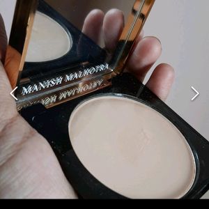 Compact Powder