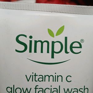 Simple Vit C Face Wash