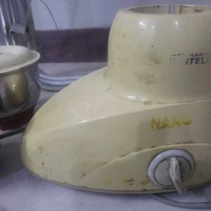 Mixer Grinder In Good Condition