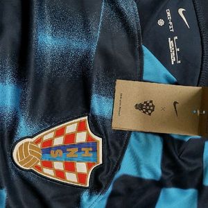 AUTHENTIC NIKE 🇵🇾CROATIAN WORLDCUP 2022 JERSEY