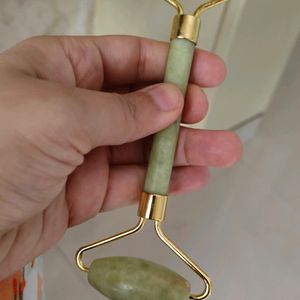 Jade Roller For Flawless Skin