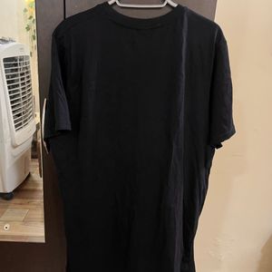 Black H&M Tshirt