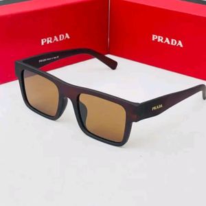 PRADA SUNGLASS