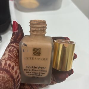 Estee Lauder Double Wear Foundation- ivory Beige