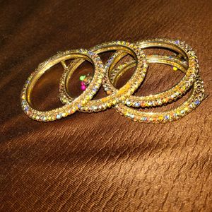 Women 4 Bangles Party Size 2.2