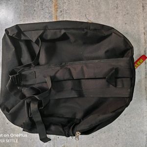 Laptop Bag Pack In Good Condition