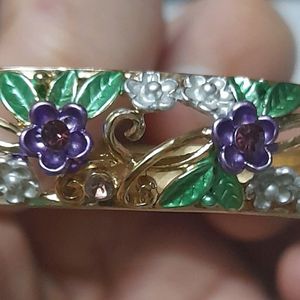 Floral Oval Bracelet