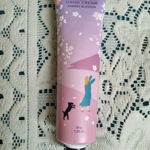 Korean skincare - Cherry blossom Hand cream