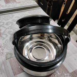 Steel Casserole With Handle