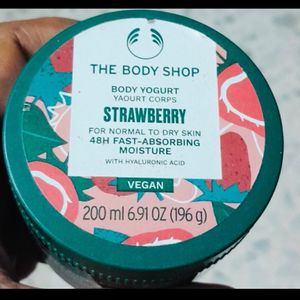 The Body Shop Strawberry Yogurt