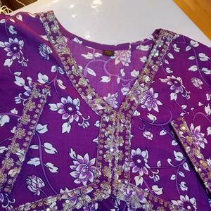 Women Kurta Pant Dupatta Set Purple