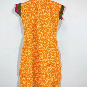 Gold Printed Casual Kurta With Duppatta